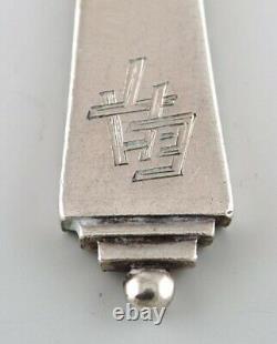 Georg Jensen Pyramid teaspoon in sterling silver. Dated 1915-30 / 1933-44
