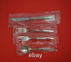 Kingsley by Kirk Sterling Silver Regular Size Place Setting(s) 4pc New Flatware