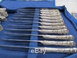 REED & BARTON FRENCH RENAISSANCE 95 Pcs of STERLING SILVER FLATWARE DINNER SET