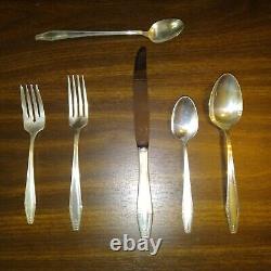 Statehouse Formality Sterling Silver Flatware (8) six piece pl settings (RT325)