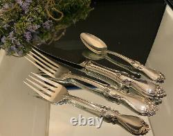 TOWLE QUEEN ELIZABETH I 4 PC. PLACE SIZE SETTING(s)