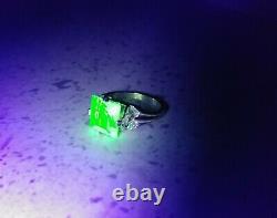 Uranium Glass Square 925 Sterling Silver Ring Size 7