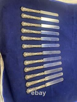 Ensemble de 6 couteaux de table en argent ancien - lame émoussée plaquée, sans monogramme, de style baronnial