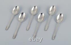 Georg Jensen Perles. Un ensemble de six grandes cuillères de table en argent sterling.