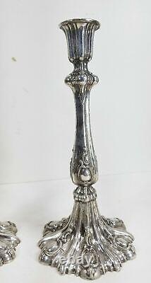 Paire de chandeliers rococo en argent sterling anglais antique gravés avec poinçons