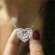 Pendentif En Diamant De Laboratoire Taillé En Forme De Cœur De 3 Carats Plaqué Or Blanc 14k Avec Chaîne Gratuite