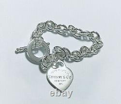 Tiffany & Co. En Argent Sterling Coeur Tag Bracelet À Breloque Avec La Boîte