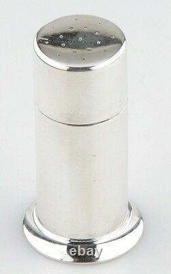 Tiffany & Co. Makers #28670 Silver Sterling Pepper Shaker 22,3 Grammes Retraité